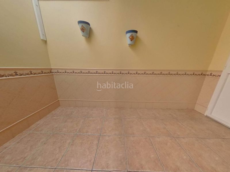 Foto f81b2742-5825-47cd-8e2a-ff980724b421. Casa amb calefacció aparcament a Montilla