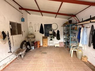 Masía en Obejo. Finca rústica de 26 ha con 3.000 olivos ecológicos, cortijos y a