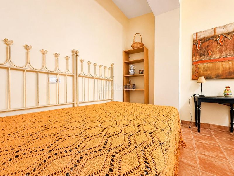 Foto 4defb7fd-272a-4301-9ae2-3906c0e74ce0. Casa cortijo con encanto y olivar en producción a solo 2 km en Montoro