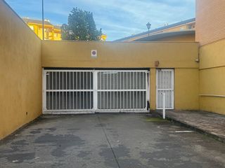 Aparcament cotxe a Fátima - Levante. Garaje amplio en venta en carlos iii
