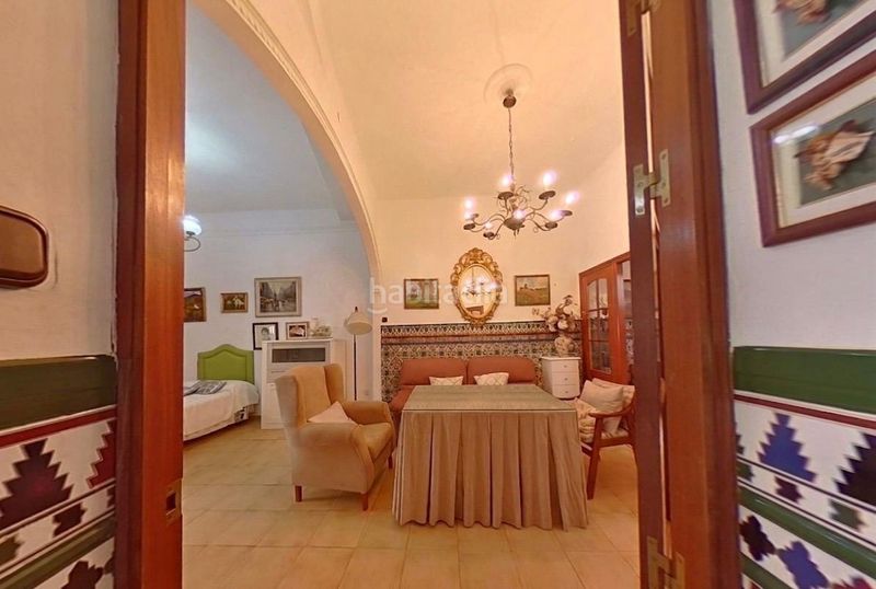 Foto 06a3143f-41e7-4971-8e4c-c726497446a6. Casa amb aparcament a Centro Córdoba