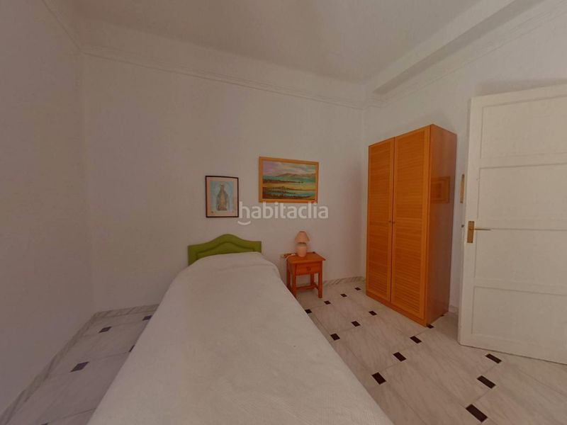 Foto 523f3666-d1bb-48e7-aac7-f4819e25c3ec. Casa amb aparcament a Centro Córdoba
