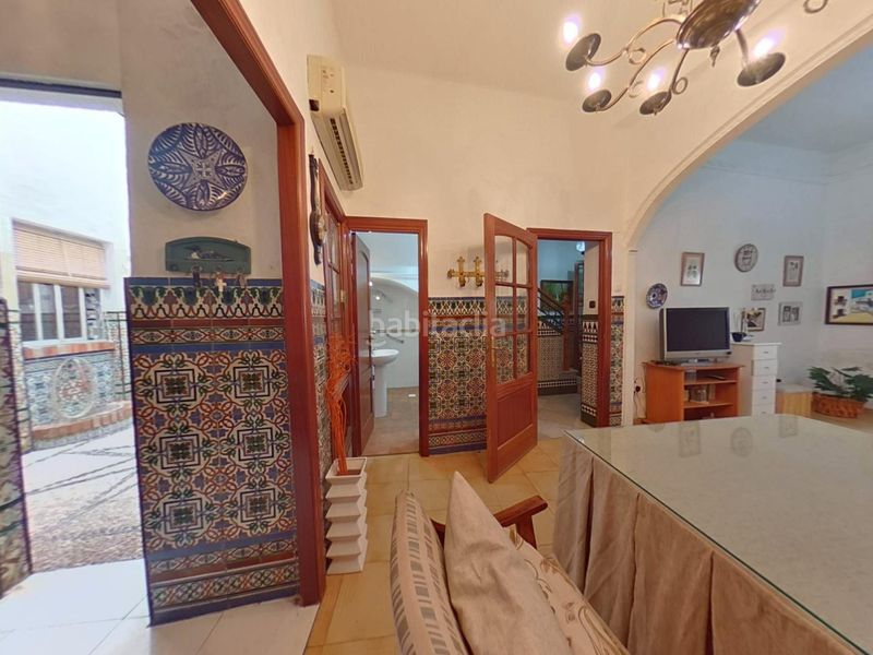 Foto c6dd03d9-9af3-4c34-bec5-5fed0b478831. Casa amb aparcament a Centro Córdoba