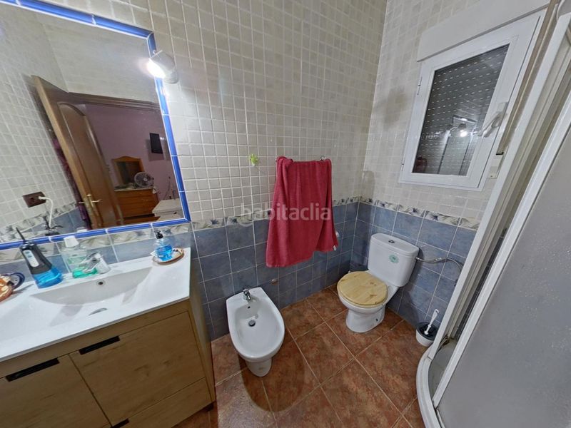 Foto aa9e44d2-f0ee-4620-a74a-2bb095229276. Xalet amb piscina a Almodóvar del Río