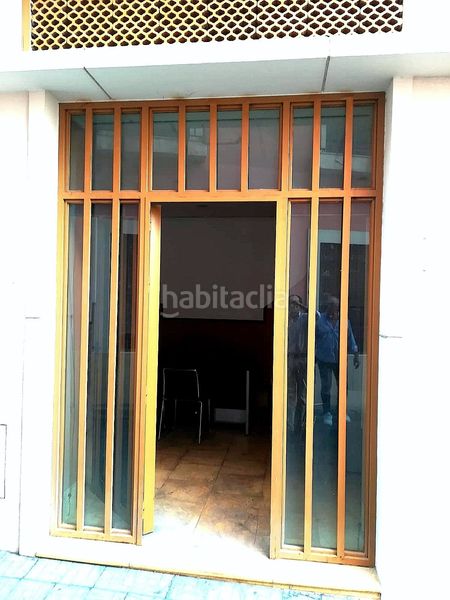 Foto 0ee073bd-2354-45c1-8736-bd2c6ebc28c6. Local comercial a Centro Córdoba