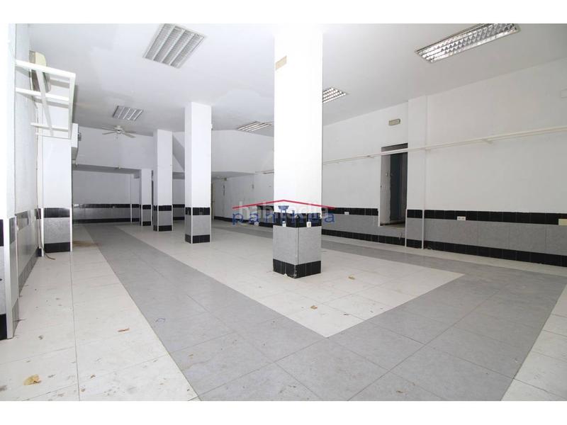 Foto bc1d2469-27c3-416b-95b8-5fc8f3e56b7e. Geschäftsraum in Hispanidad - Vivar Téllez Vélez - Málaga