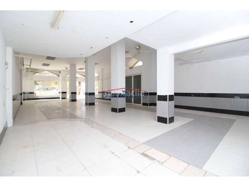 Foto e3ad7622-2081-4574-bf6f-84a86b9bb682. Geschäftsraum in Hispanidad - Vivar Téllez Vélez - Málaga