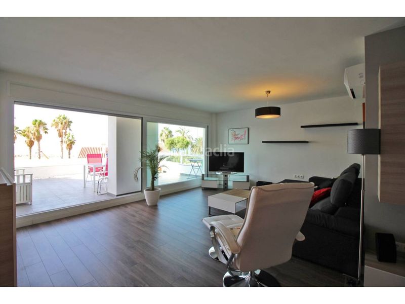 Foto 3c50e050-39b3-4531-9be3-bf02566be5e1. Rent flat with parking pool in Pedregalejo - Morlaco Málaga