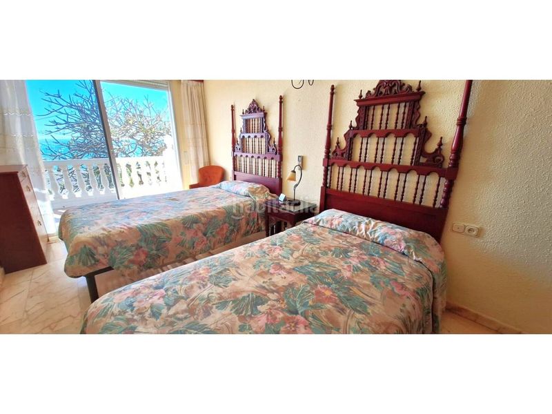 Foto f8838cbc-c652-4b68-b3e7-d82cb38c7dff. Casa aparellada amb aparcament a Torre de Benagalbón Rincón de la Victoria