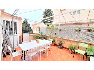 Casa aparellada en Aoreta Golf - Paraso del Sol. Chalet pareado en recinto privado con piscina y garaje