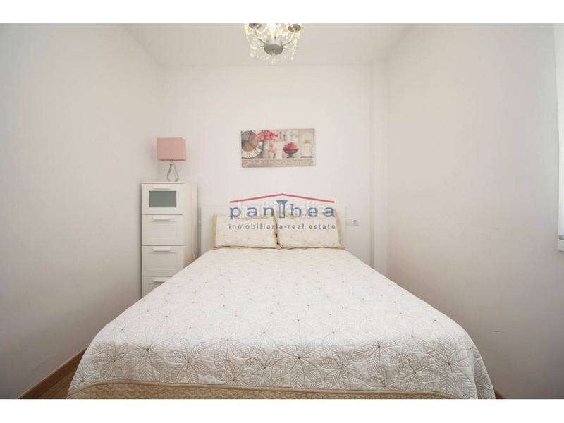 Foto ee3ea71d-7976-4a65-9fb8-fc419800da33. Pis amb piscina a La Cala del Moral Rincón de la Victoria