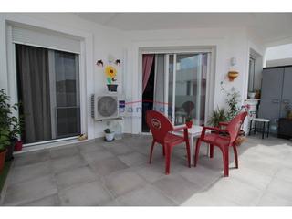 Etagenwohnung  Torrox. Amplio piso de una habitación en recinto con piscina