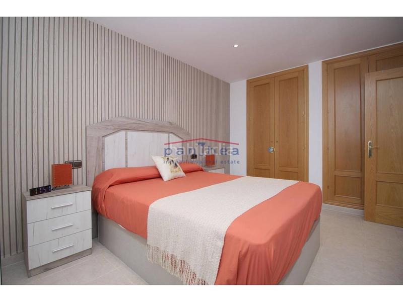 Foto e4aaff19-a89a-4379-a7b5-4e179035fbcf. Piso amplio piso de una habitación en recinto con piscina en Rincón de la Victoria