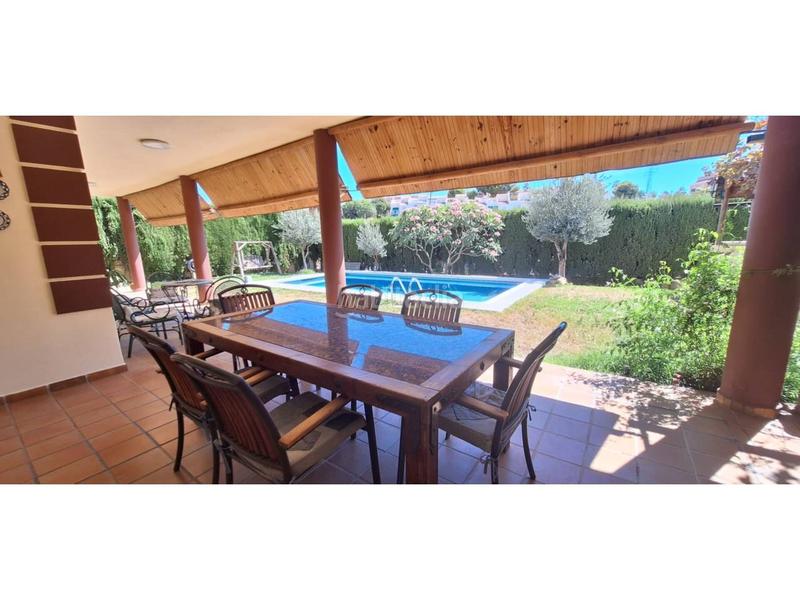 Foto bb40d902-985a-42b6-915d-a889d2359ef1. Chalet mit parking pool in Cotomar Rincón de la Victoria