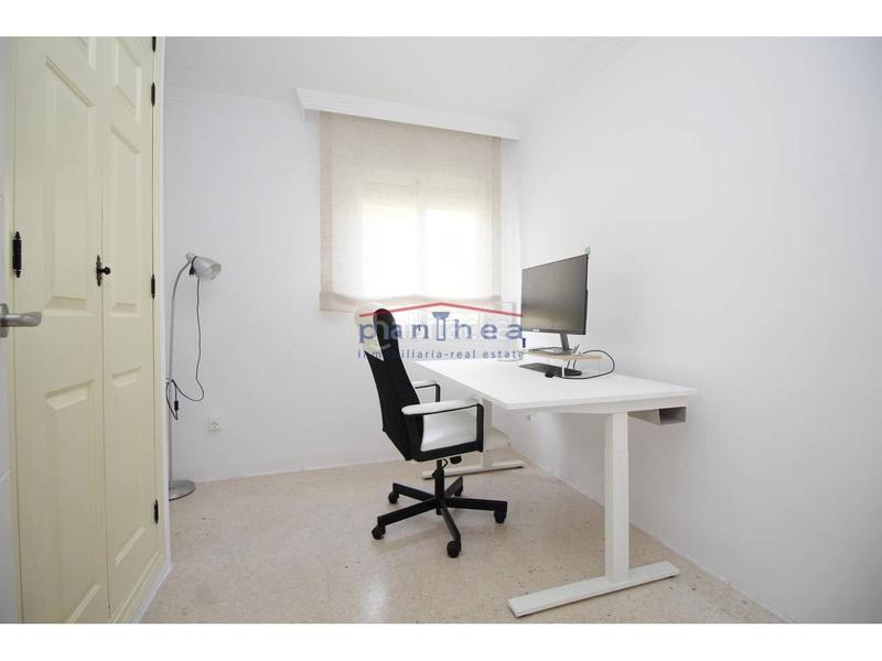 Foto ad66a3eb-6fef-4b53-85c2-17a429434591. Appartement avec piscine dans Cotomar Rincón de la Victoria