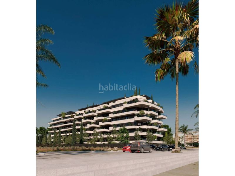 Foto a1d89a6e-3a1d-4cf6-a3bb-da8b8b09221a. Àtic amb aparcament piscina a Poniente-Faro Torre del Mar