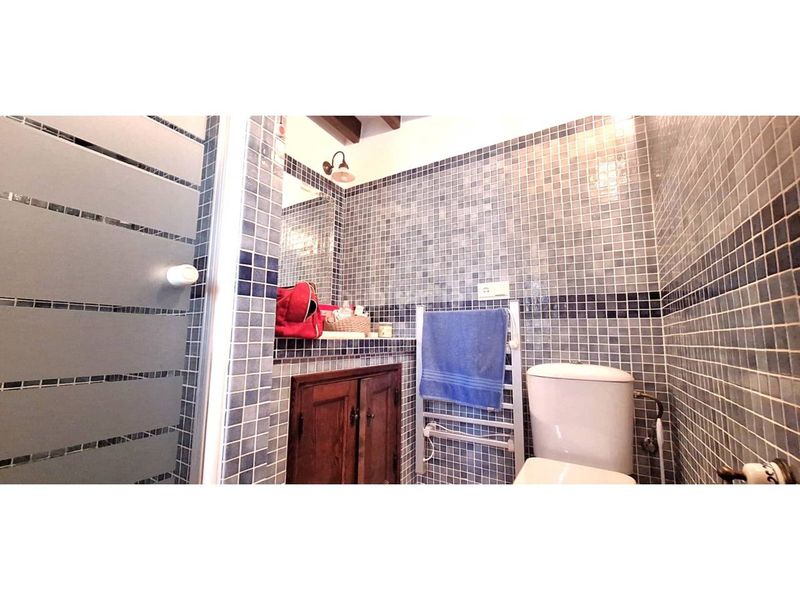 Foto ab4fcce4-e048-408f-b985-7fd338686d55. Casa impecable casa en benaque en Macharaviaya