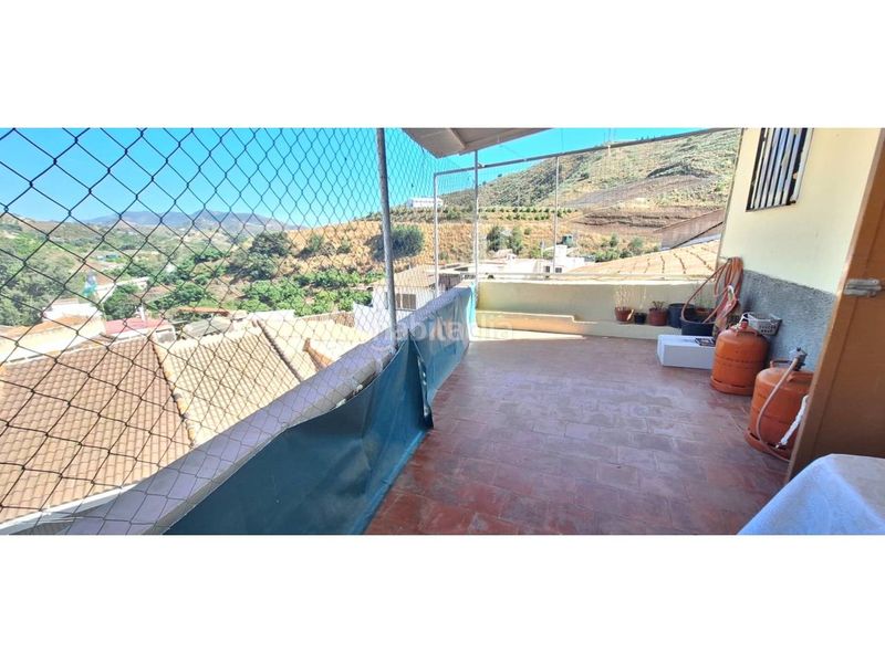 Foto cef7a64f-a9a4-4d0d-9ffc-955794410dc4. Casa a Viñuela