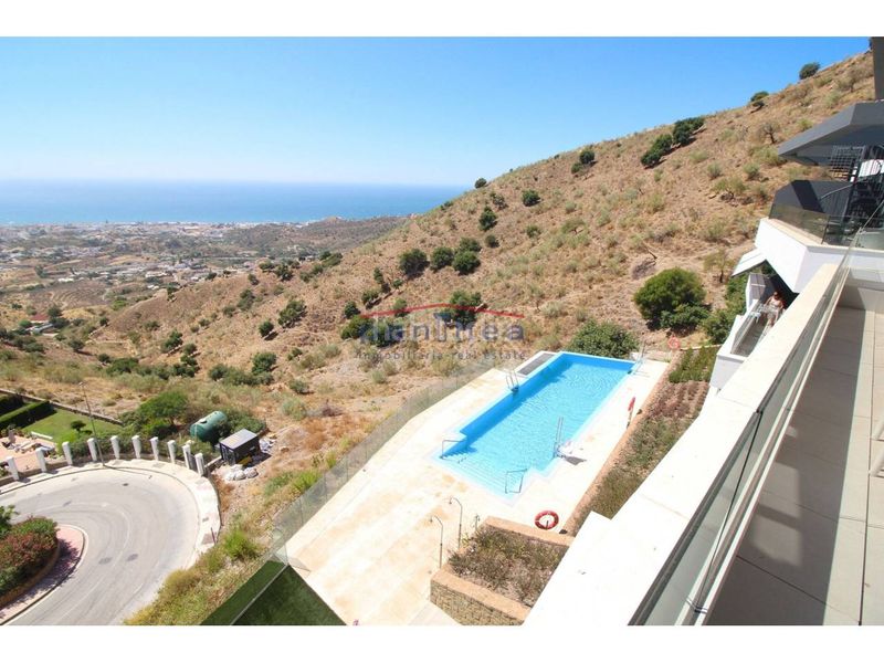 Foto b62bf372-8798-4193-9e19-6c2679ce108f. Attique avec parking piscine dans Diseminados Rincón de la Victoria