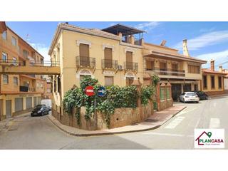 Casa  Carmen. Casa seorial en venta en benala