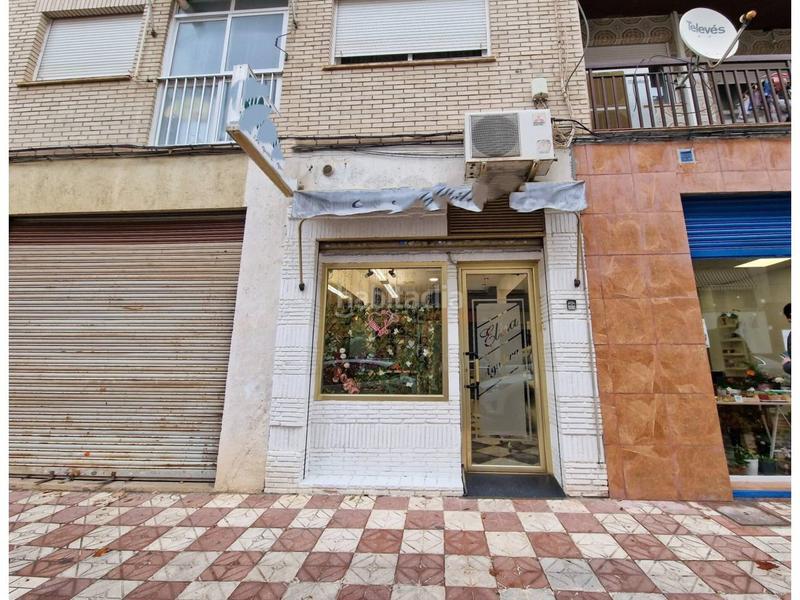 Foto 29f17c63-9ef4-4447-8e06-df8df0edd191. Rent business premise in Castaño - Mirasierra Granada
