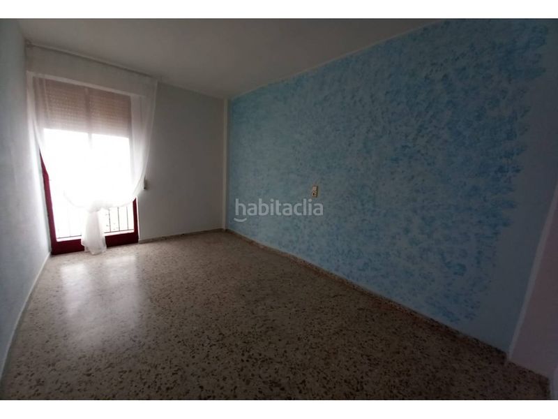 Foto e3e8a5f0-a5f6-4dda-8fec-7f1adb4d7d95. Lloguer pis a Montefrío