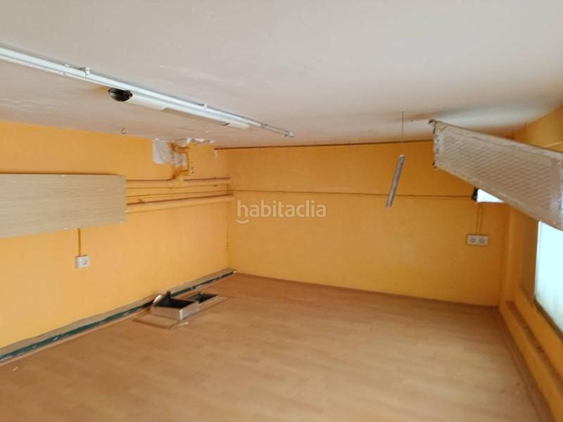 Foto 1d85e608-cb60-4f9c-a80d-4d585a63cd73. Local commercial dans Plaza de Toros Granada