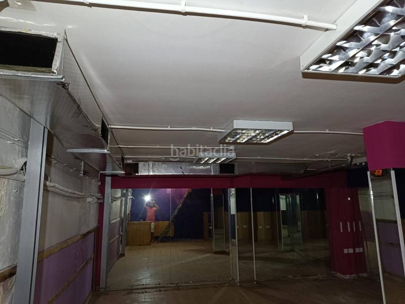 Foto 4f05996c-d3fb-4a6f-b696-5d66f10ed542. Local commercial dans Plaza de Toros Granada