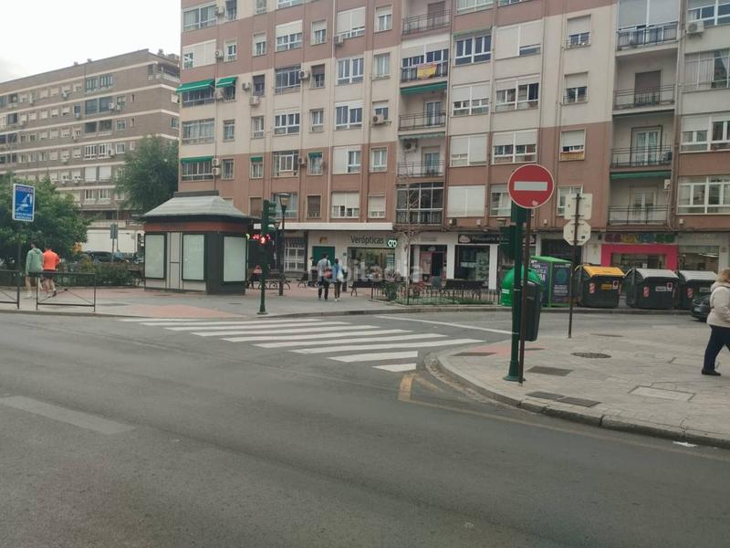 Foto 7d9f999a-2301-4ff7-8f49-f6e1e8aa6de5. Local comercial a Camino de Ronda Granada