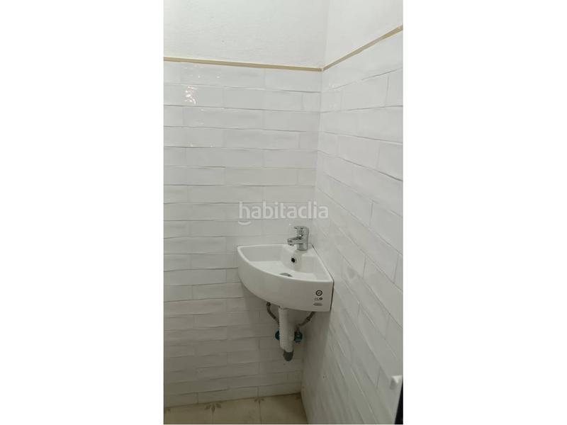 Foto 4ff0f14a-a18f-4f87-aaf7-a1e621669f24. Lloguer local comercial a Centro - Sagrario Granada