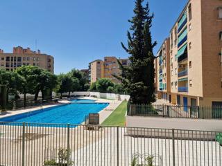 Alquiler Piso  Primavera. Piso en alquiler en zaidín  espacioso, luminoso y con piscina