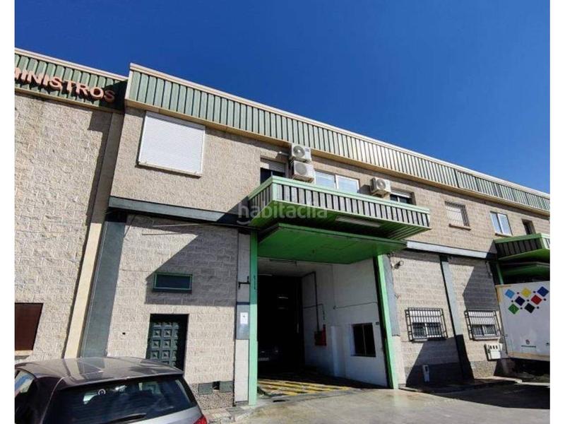 Foto 144918a7-fb1e-43a9-bc64-34be392ff13f. Fabrikhalle in Atarfe