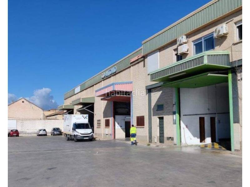 Foto 5b92eec1-fe8b-4b9b-9223-d3bb142299bc. Fabrikhalle in Atarfe