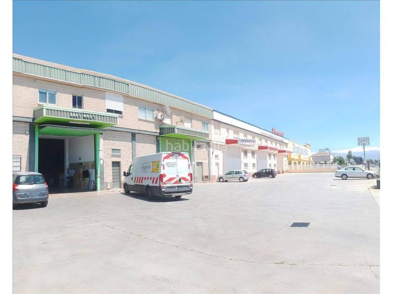 Foto 7a50febf-75de-424d-ba60-8856c1f712fb. Fabrikhalle in Atarfe