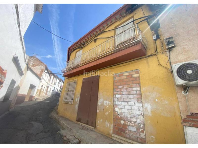 Foto cfb8bb7c-a593-47c6-a35d-7c749990ad25. Casa oportunidad granada vivienda con terraza y gran potencial en Pinos Puente