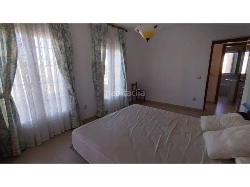 Foto 3964fed6-9306-4d44-a2f8-5a544c0f7448. Chalet  en casco urbano de ogijares en Ogíjares