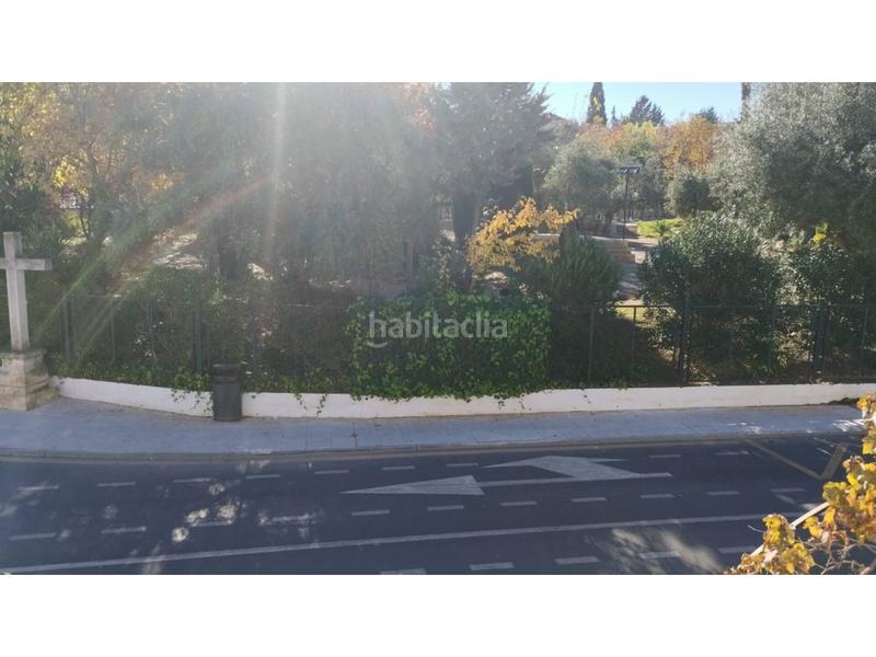 Foto 4e574e71-3f3d-49be-84f4-9e862b7f0fa2. Chalet  en casco urbano de ogijares en Ogíjares