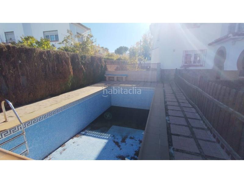 Foto 80a8d066-a3b9-451b-80b3-926550df8a50. Chalet  en casco urbano de ogijares en Ogíjares