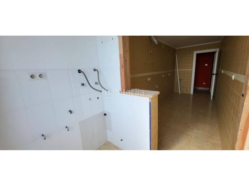 Foto 7f2d0838-9d94-4d03-9794-d39fbb3074f4. Pis a Centro Salobreña