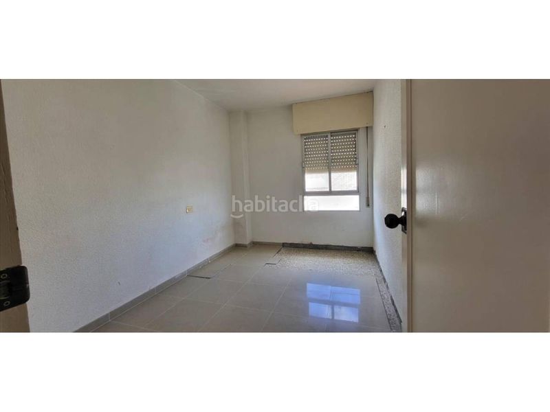 Foto e599bc83-3b1d-4d8a-8386-cd02d8ccbe85. Pis a Centro Salobreña