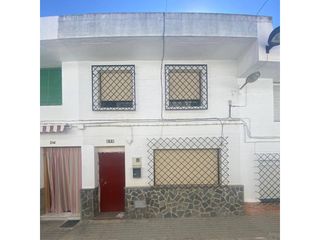 Casa  Calle colonia de la paz. Oportunidad única en pinospuente, granada