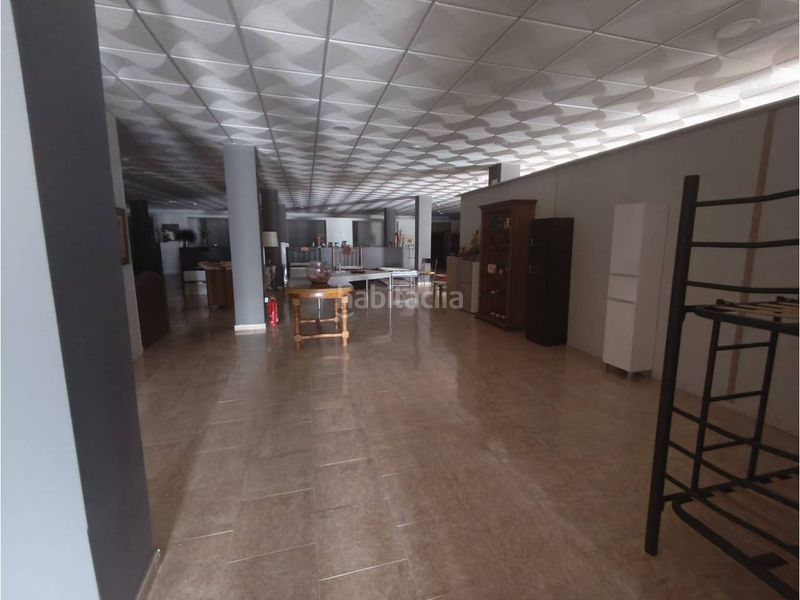 Foto 14ee1e31-b0bc-4fab-8217-12f58a4b359c. Affitto edificio in Moclín