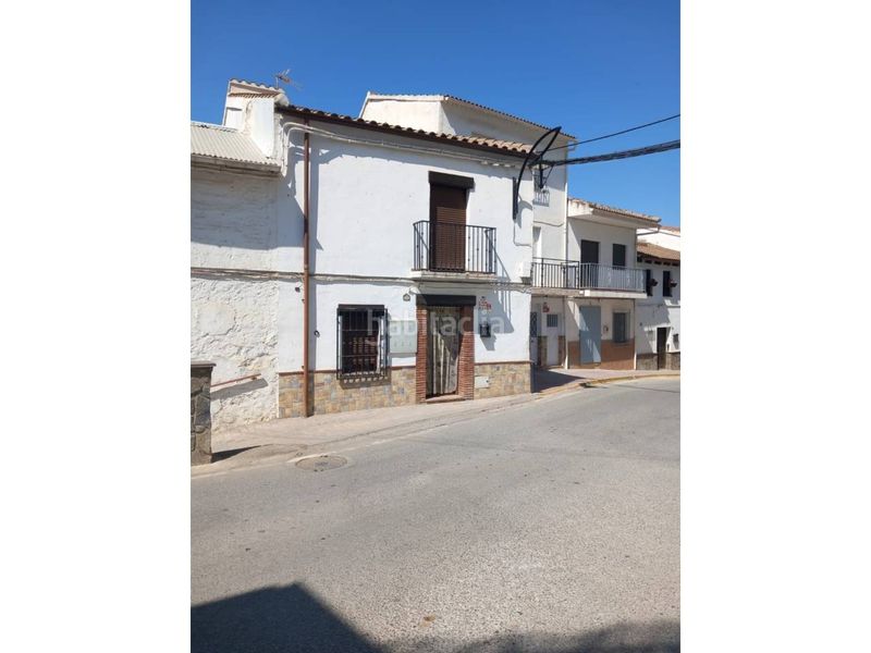Foto 6d05d125-e43d-46a8-a06d-bf8911af6982. Casa adosada  en venta con jardín en Benalúa de las Villas