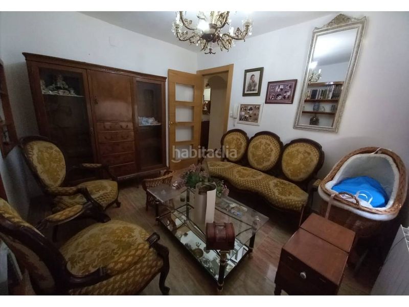 Foto b3b4117b-6a10-4d9f-84ed-498ae5ef443e. Casa adosada  en venta con jardín en Benalúa de las Villas