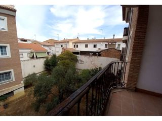 Appartement  Calle málaga. Piso a la venta en armilla