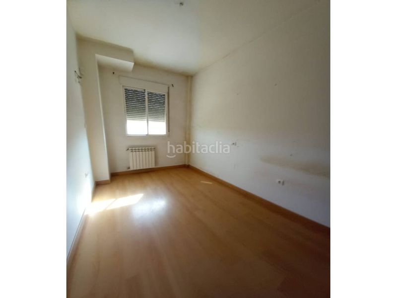 Foto 3f585642-25fa-4c95-9b3d-2f9ef2ed5f1b. Casa amb aparcament a Santa Fe