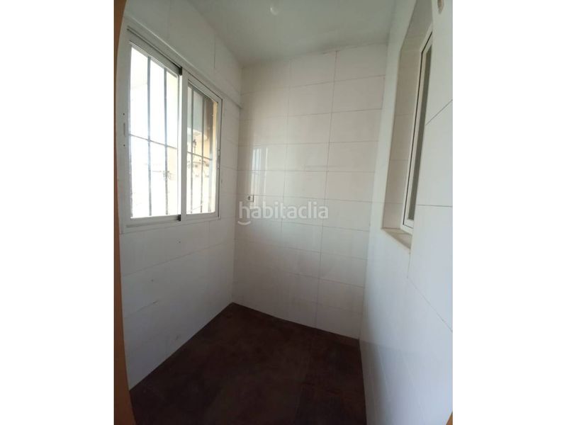 Foto ae3b5d52-3d81-4937-b427-e6f5cdcc18e7. Casa amb aparcament a Santa Fe