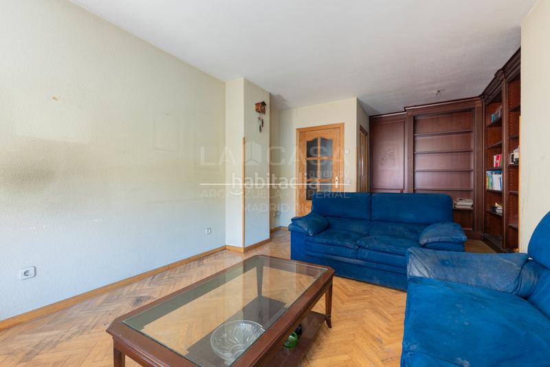 Foto a576ae1c-5fed-4fa4-8820-b29e2c0b0c63. Piso en Imperial Madrid