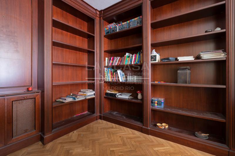 Foto f00e0b14-21e0-452c-98af-d40cb2f7fa85. Piso en Imperial Madrid