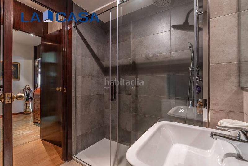 Foto e1b9b519-5d4a-472d-bc6d-6c1c741b82e5. Piso espectacular piso en venta en ronda de atocha! en Madrid